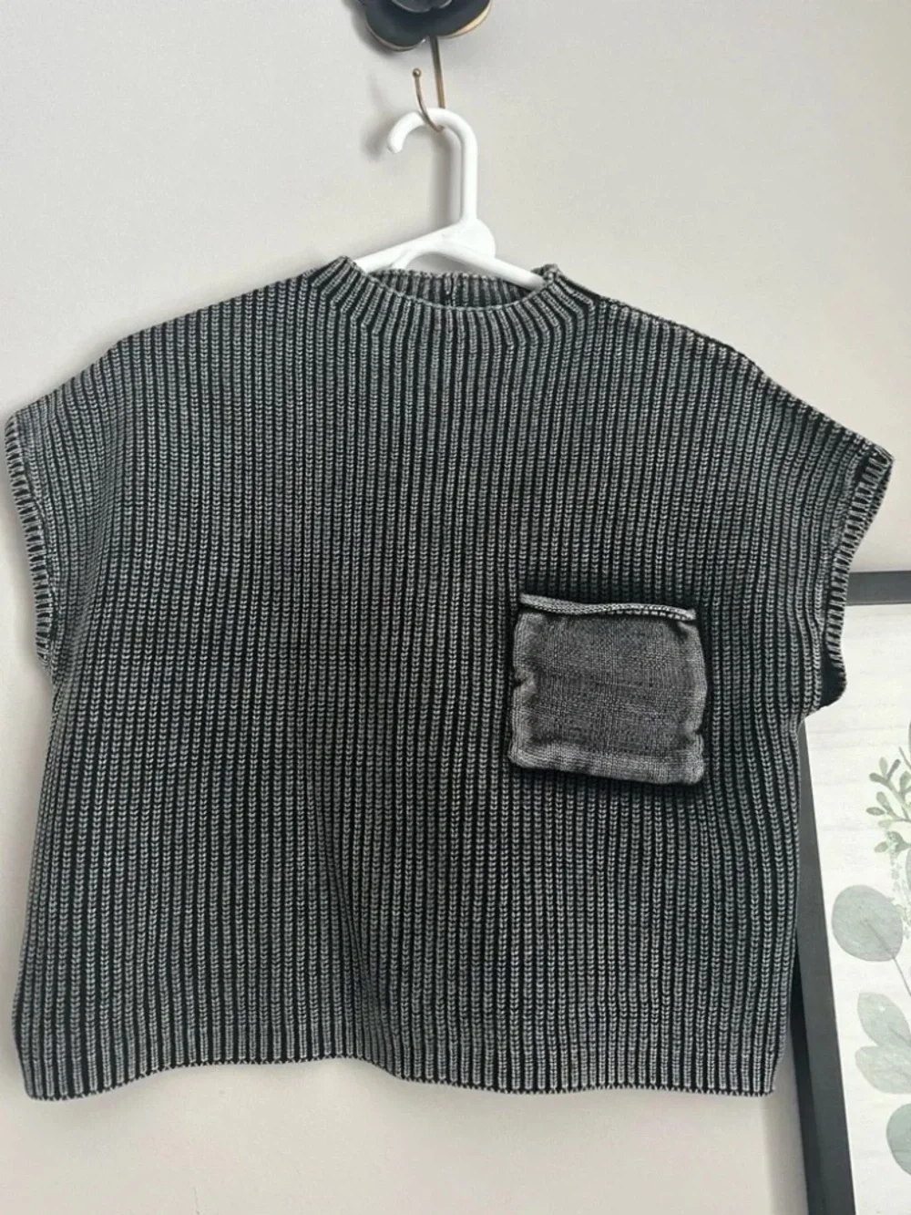 New Zenana Washed Charcoal Ribbed Knit Top Sweater Cap Sleeves Pullover Boho - Picture 3 of 5